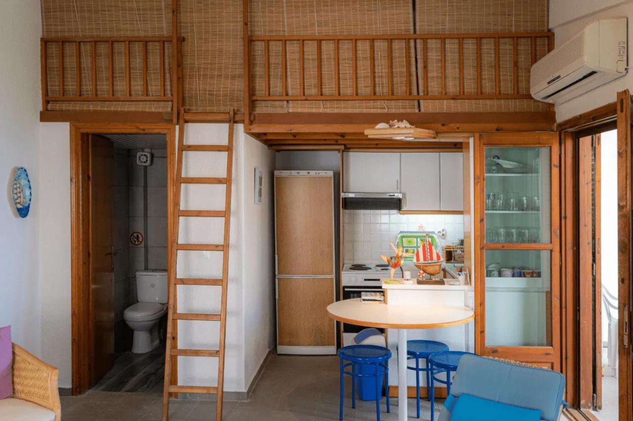 Seahouse With View Apartment Psakoudia Luaran gambar