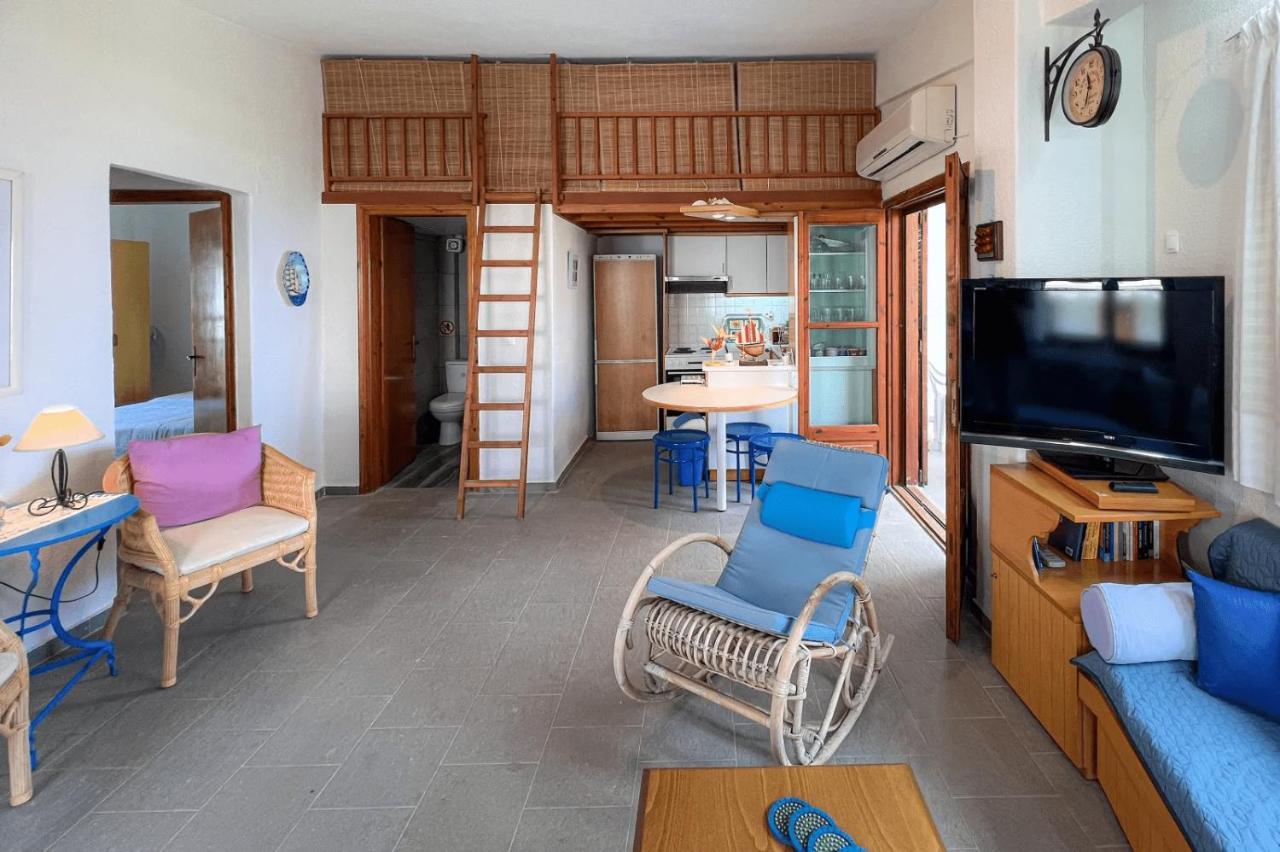 Seahouse With View Apartment Psakoudia Luaran gambar